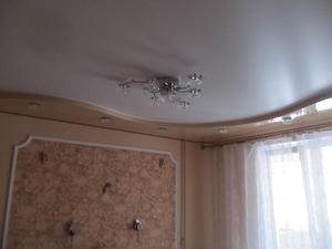 Сатиновый двухуровневый натяжной потолок в спальню. Натяжные потолки в Белгороде